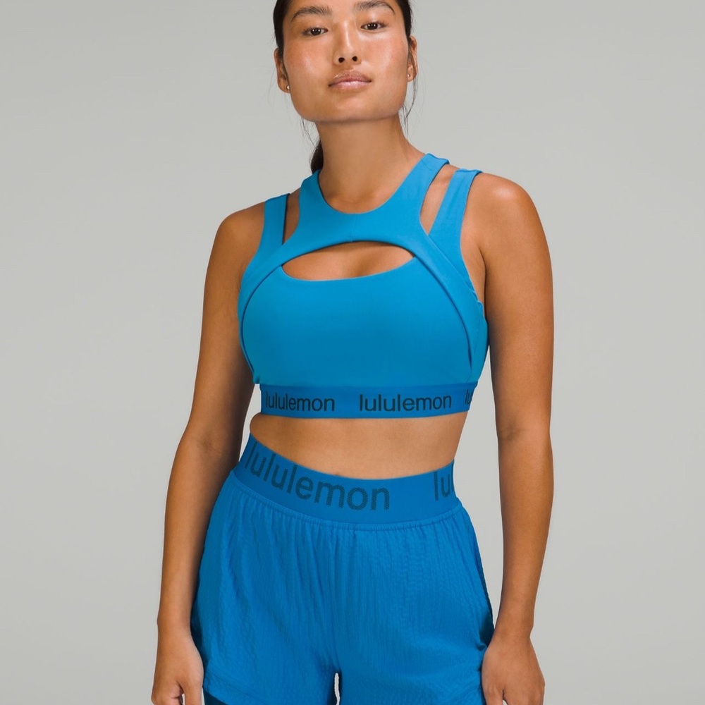 lululemon Logo Train Bra